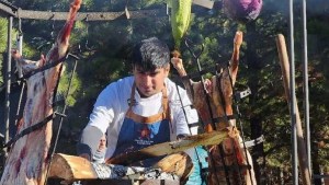 El chef Nahuel Sepúlveda representará a Neuquén en la Fiesta Nacional del chivo en Mendoza