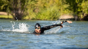 Un centenar de personas se anotó para el Triatlón de la Confluencia y el Acuatlón Kids en Neuquén