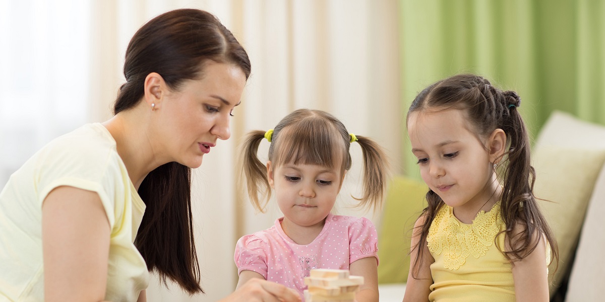 Las niñeras tienen el mismo acuerdo salarial que empleadas domésticas.-