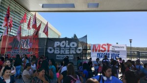 Organizaciones sociales le pidieron a Gerez que medie en el reclamo por puestos de trabajo en Neuquén