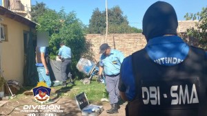 Dos demorados en Senillosa por un hecho en San Martín de los Andes: tenían armas y droga