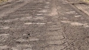 Un reconocido periodista fulminó el estado de las rutas en Neuquén: «Es un atraso absoluto»