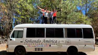 La familia viajera que llegó hasta norteamérica visitó al Patagonia. Foto: gentileza