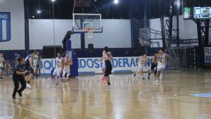 Liga Argentina de básquet: Racing frenó el buen momento de Deportivo Viedma