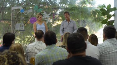 El diputado nacional junto a su par Nadia Márquez en Neuquén. Foto: gentileza.