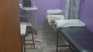 Video: se inundó la sala de Maternidad del hospital de Bariloche