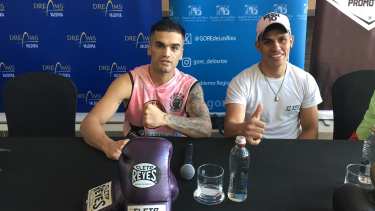 Ramiro Escobar superó el pesaje y está listo para subirse al ring este viernes en Valdivia. Foto: Gentileza.