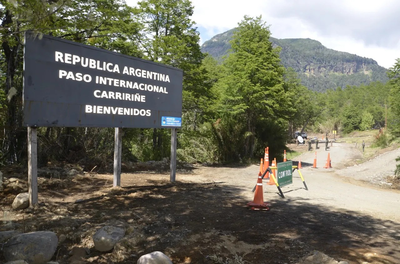 Cierran el paso fronterizo Carirriñe en Neuquén. 