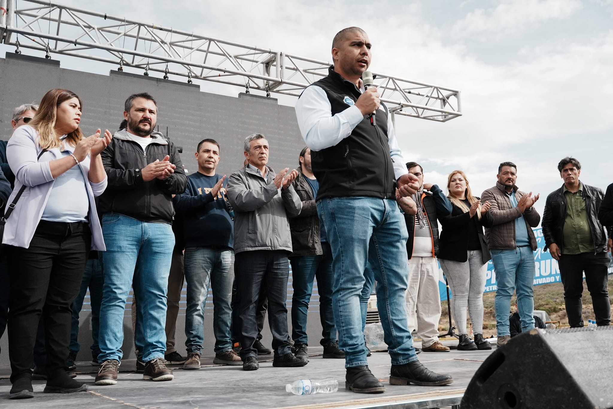 Petroleros de Santa Cruz contra YPF: «si alguien se tiene que ir a su casa, es Marín y su gente»