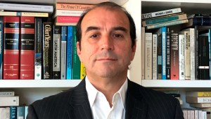 Quién es el candidato oriundo de Bariloche que propone Milei para la Corte Suprema