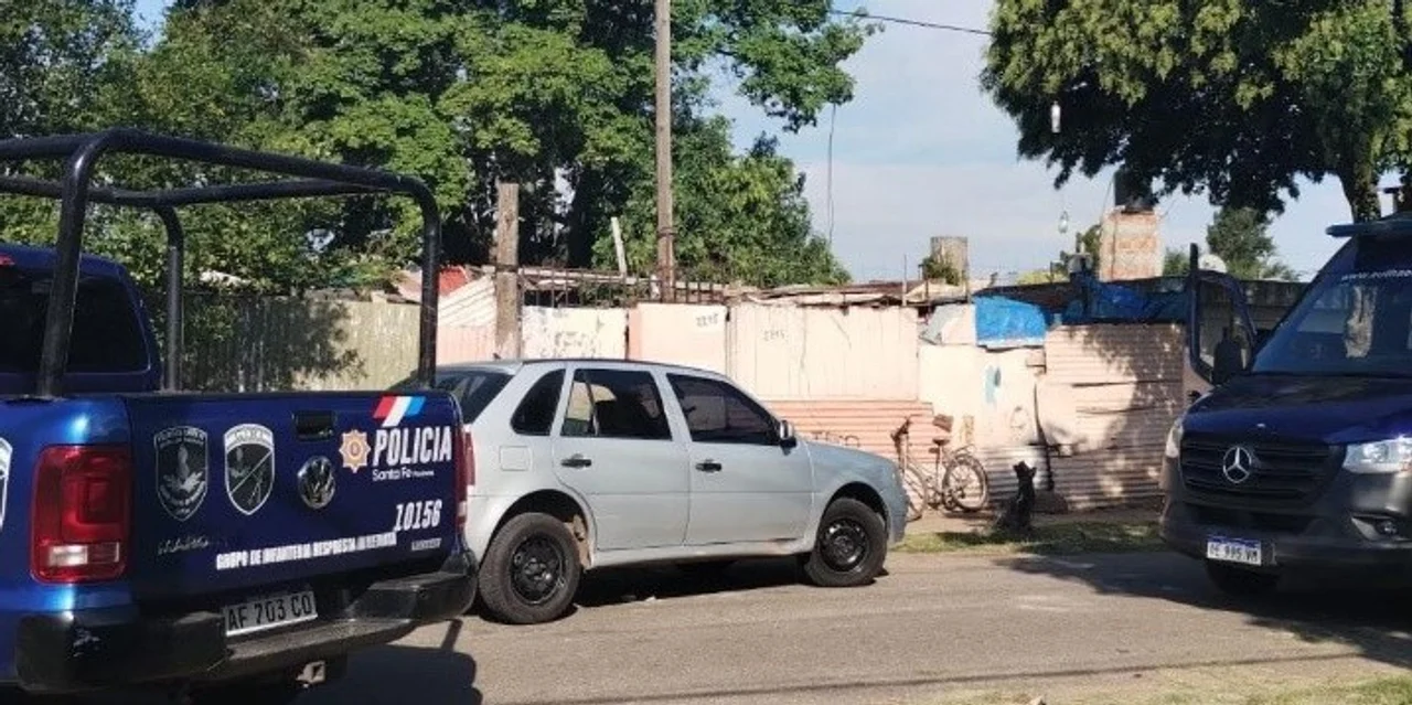 Detuvieron a 20 sospechosos por el crimen de dos taxistas en Rosario ...