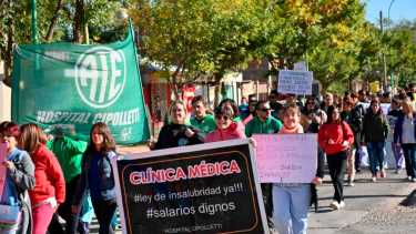 Hospitalarios continúan su reclamo en Semana Santa: habrá un abrazo simbólico en Cipolletti. Foto: Florencia Salto