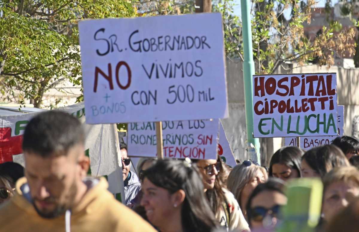 Los trabajadores de los hospitales de Río Negro permanecen en conflicto. (Archivo Florencia Salto)