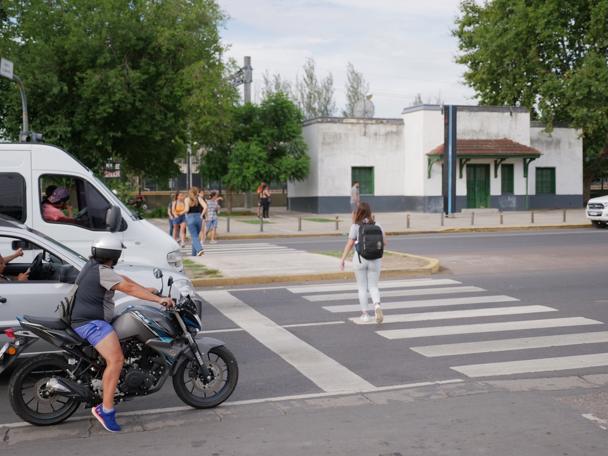 El Día de la Seguridad Peatonal se recuerda el tercer jueves de marzo en Argentina.