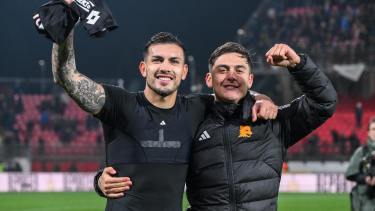 Los campeones del mundo Paredes y Dybala marcaron para la Roma en la Liga de Italia.  