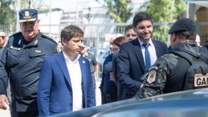 Lucha contra el narcotráfico: Kicillof y Pullaro inauguraron una base policial cerca de Rosario