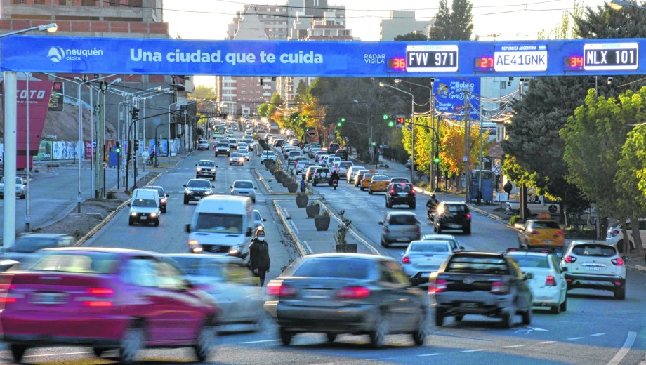 Fotomultas: aclaran que no se implementarán en el corto plazo, en Neuquén capital. Foto: Archivo Matías Subat. 