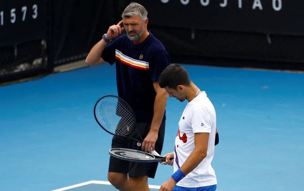 Djokovic anunció el fin de su vínculo con el entrenador Goran Ivanisevic, con quien ganó nueve Grand Slams thumbnail