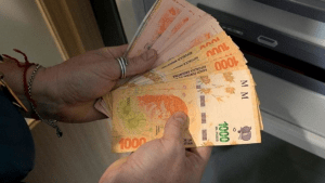 Jubilados y pensionados de Anses ya cobran el bono en marzo 2024: cómo sigue el cronograma