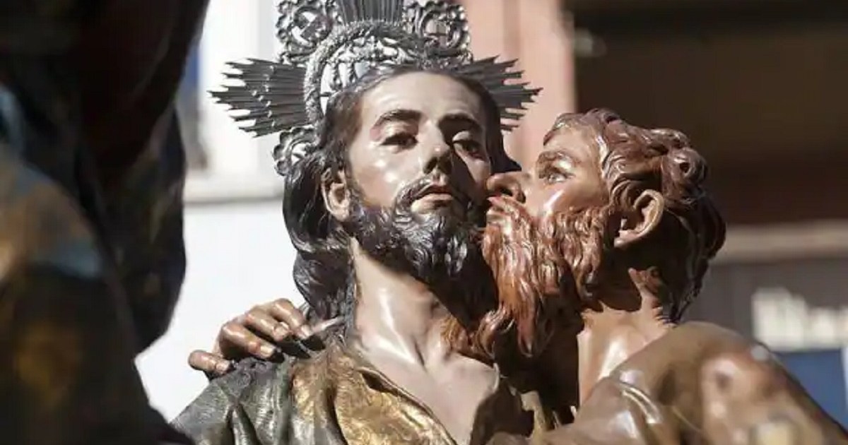 En el último día de la Cuaresma, los católicos se preparan para la resurrección de Jesús thumbnail