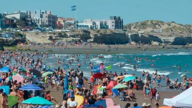 Según la fiscalía y la querella, el imputado abusó sexualmente de la víctima la madrugada del 15 de enero del 2023, en la casa que alquilaba en Las Grutas. (foto de archivo)