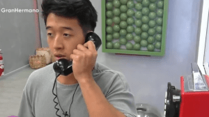 Martín Ku atendió el teléfono rojo en Gran Hermano: Qué beneficio obtuvo y quién lo dejó atender