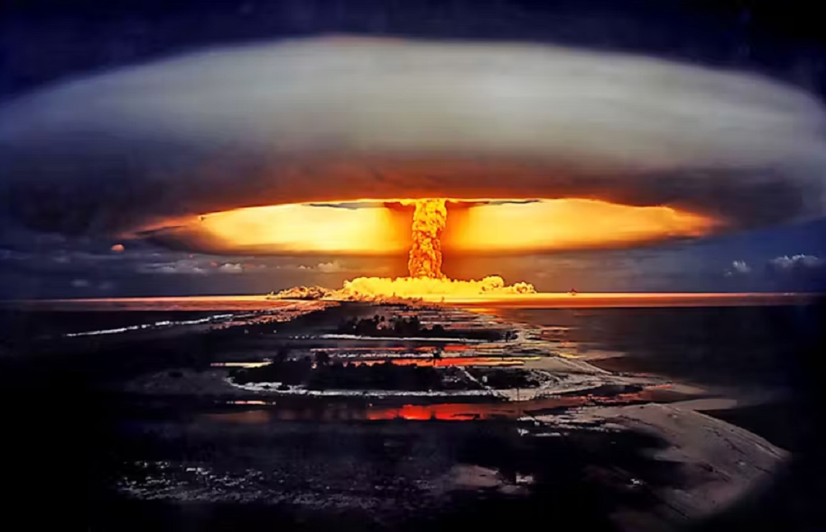 Los radionucleidos esparcidos tras las detonaciones de bombas termonucleares fueron propuestos como marcador para fijar el comienzo del Antropoceno. x-ray delta one/flickr, CC BY
