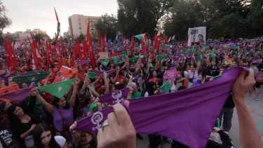 A pesar del empoderamiento y de las denuncias, las violencias hacia las mujeres siguen en aumento (foto archivo) 
