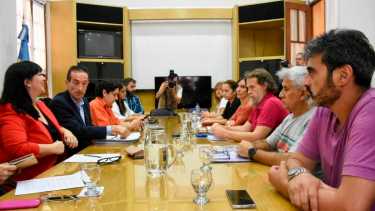 La mesa de negociación entre el gobierno y ATEN se realizó ayer. Foto: Matías Subat.