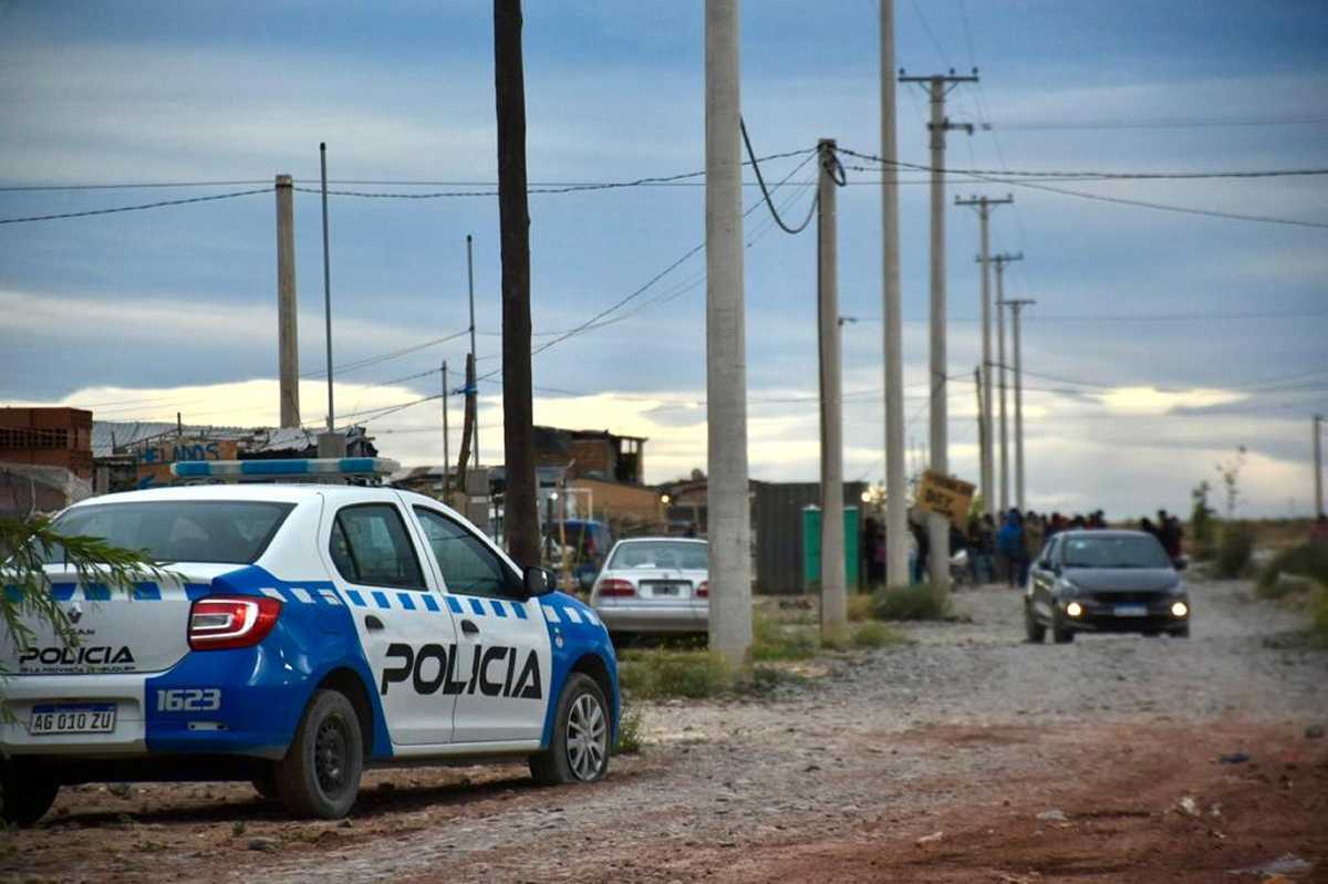 Mató a un hombre que entró a su casa en Neuquén y quedó detenido. Foto: Matías Subat