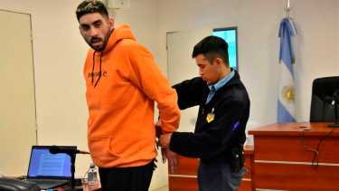 El hombre que mató a su hijo en un incendio intencional en Neuquén seguirá con preventiva