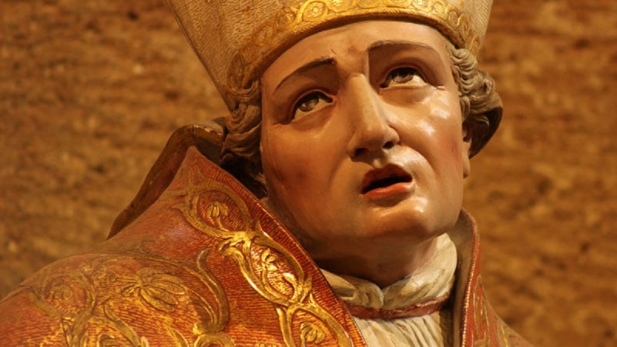 San Olegario gobernó tres diócesis al mismo tiempo.-