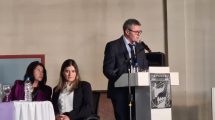 Imagen de Larraza dijo que habrá que «agudizar el ingenio» para seguir con las obras de asfalto y gas en Plaza Huincul
