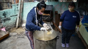 Los titulares del Potenciar Trabajo cobrarán esta semana los haberes de febrero.-
