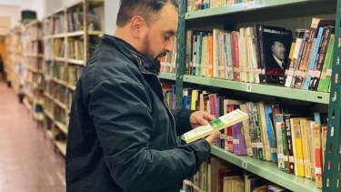 Ezequiel Farias, el escritor de Roca que se va a la Feria Internacional del Libro en Buenos Aires. 