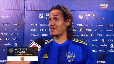 Edinson Cavani celebró su vuelta al gol en la victoria de Boca ante Belgrano.