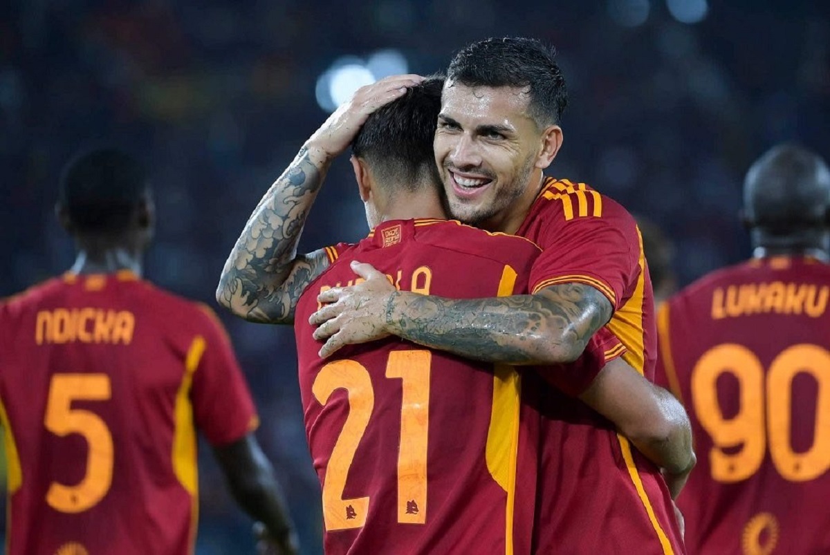 Paredes asistió a Dybala en el gol de la Roma.