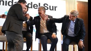 Video | Cumbre de gobernadores patagónicos en Puerto Madryn para unir postura sobre Milei: Weretilneck habló de «estafa mediática» y Figueroa pidió «ser escuchados»