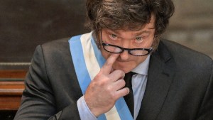 Cómo es el «alivio fiscal» con el que Milei busca convencer a los gobernadores para la Ley Ómnibus