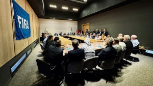 Reunión cumbre de los clubes en AFA: el pedido a los dirigentes tras la polémica por los arbitrajes