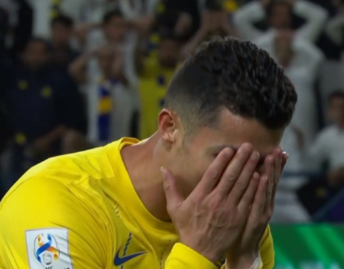 Cristiano Ronaldo erró una chance de gol en la Champions de Asia.