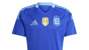 Se filtró cómo sería la camiseta alternativa de la Selección Argentina para la Copa América 2024