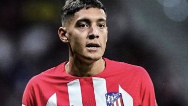 Nahuel Molina fue expulsado en la derrota del Atlético de Madrid.