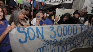 Video | Marcharon por el 24 de marzo en Neuquén con críticas a Milei y Figueroa por parte de las Madres