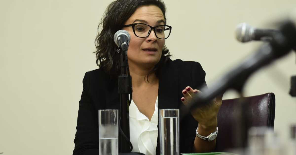Una candidata a jueza de Familia se comprometió a tomar audiencias en el oeste de Neuquén thumbnail