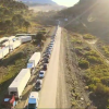 Imagen de Video: en Pino Hachado se formó una impresionante fila de miles de vehículos