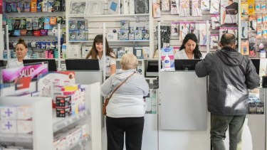 Venta libre de medicamentos: “Es una transferencia de recursos a las farmacéuticas”. 