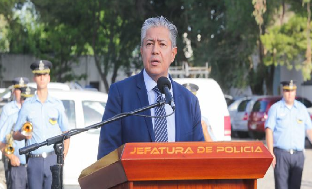 El gobierno de la provincia de Neuquén anunció un nuevo aumento a la Policía. 