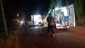 Muerto tras un choque frontal entre dos motos en Cipolletti: cómo se encuentra el sobreviviente