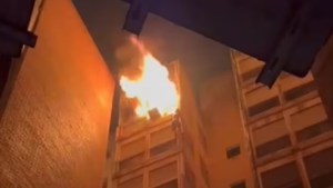 Video | Drama en Córdoba: un estudiante murió  al lanzarse desde un piso 12 en medio de un incendio